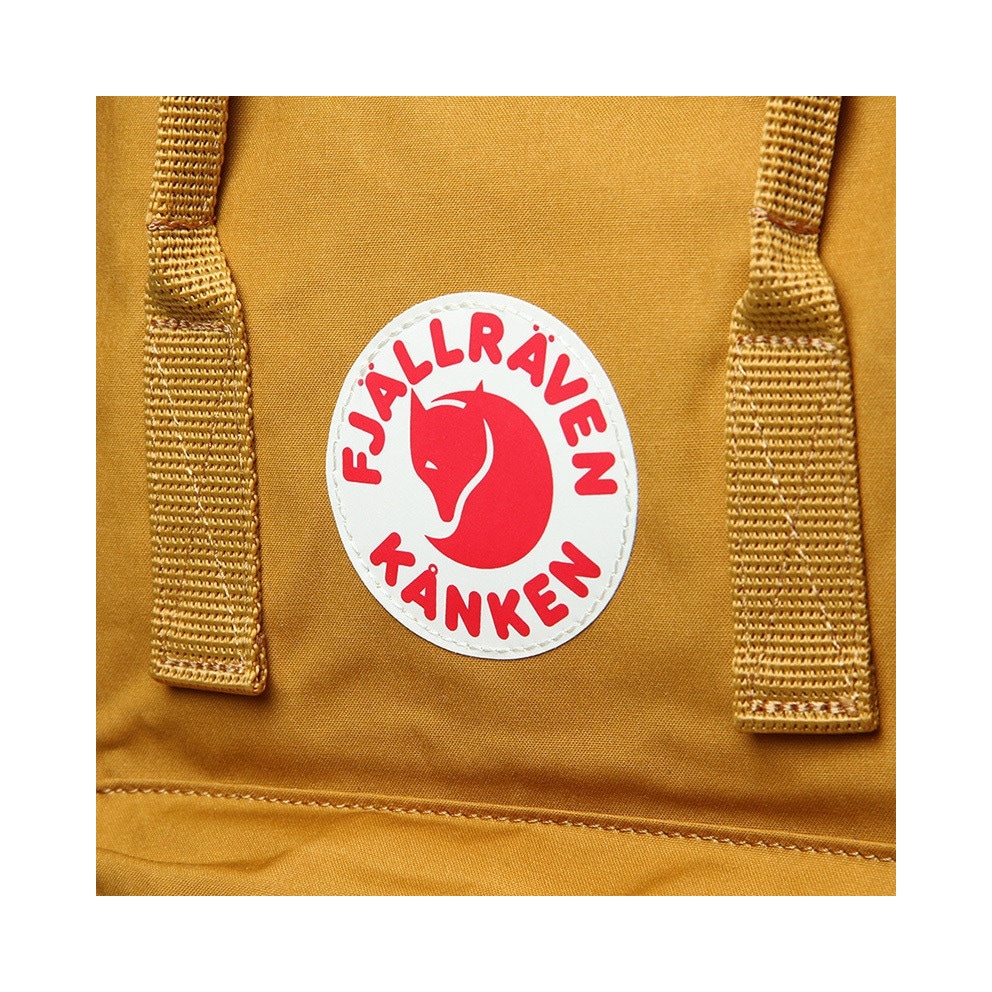 Fjallraven Kanken Backpack | Medium