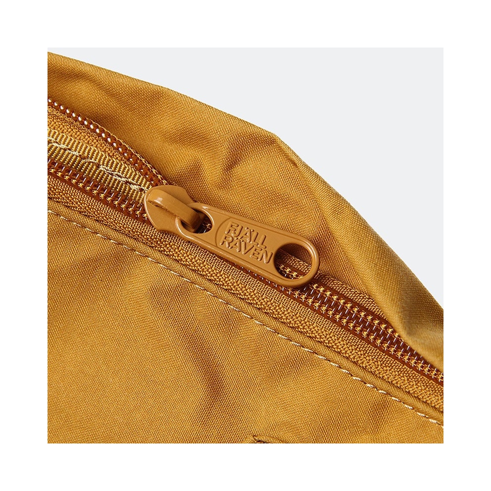 Fjallraven Kanken Backpack | Medium