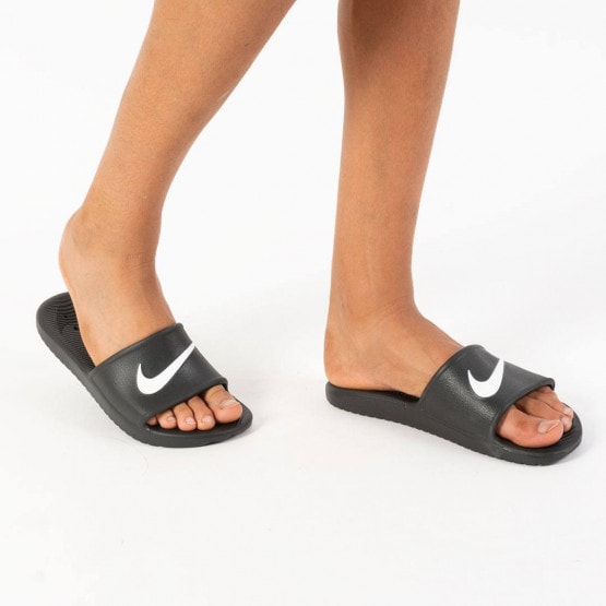nike kawa slide on feet