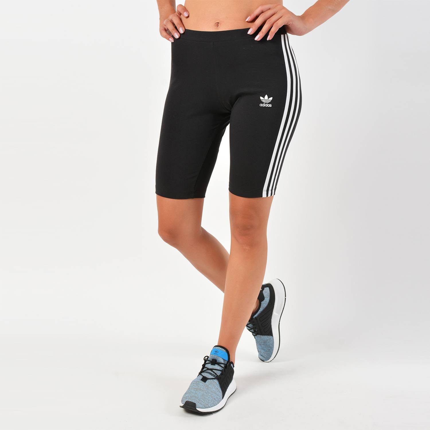 dv2605 adidas
