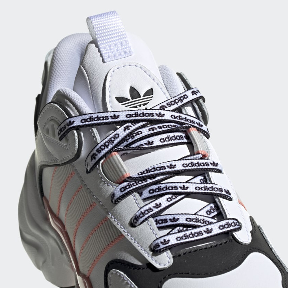 adidass
