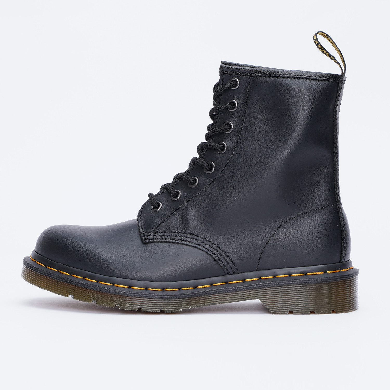 dr martens 1469 smooth
