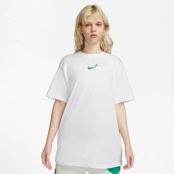 Nike Sportswear Women's T-Shirt