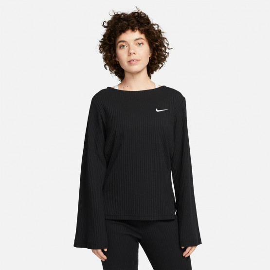 Nike Sportswear Women's Long Sleeve T-shirt