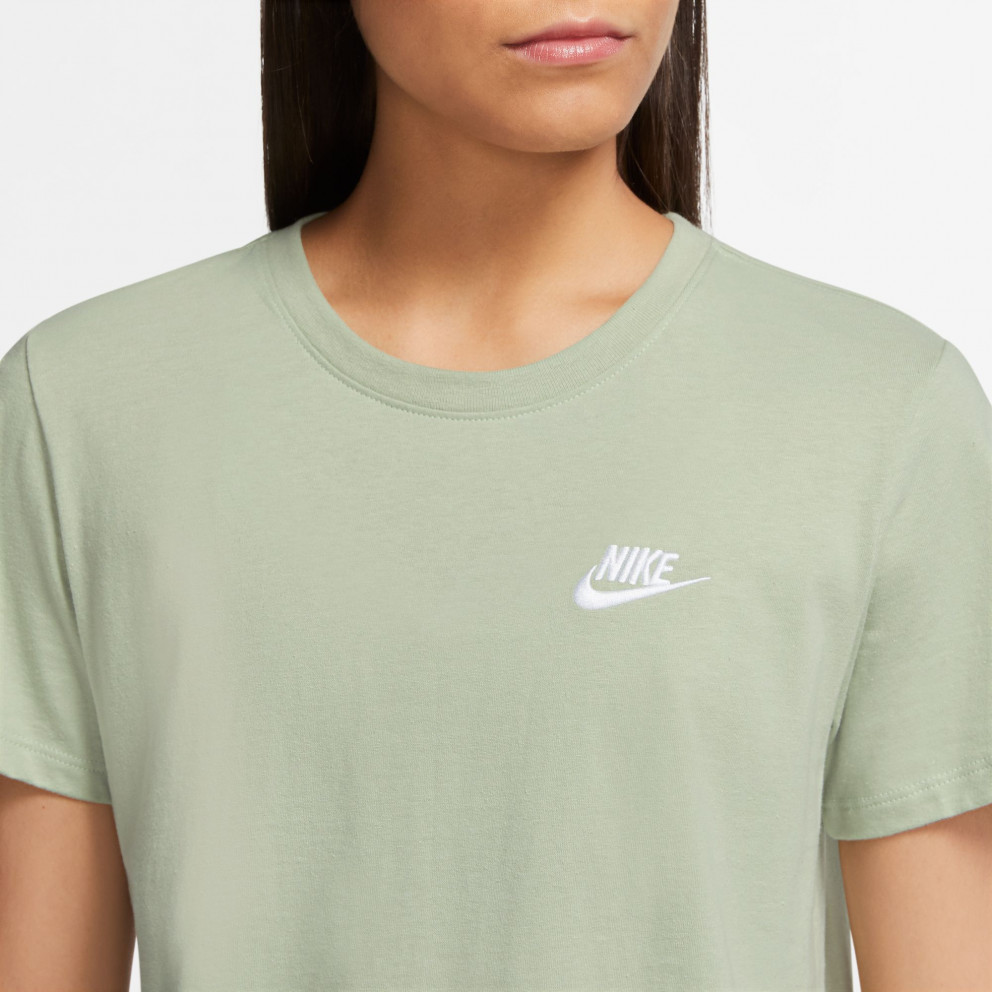 Nike Sportswear Club Essentials Γυναικείο T-shirt