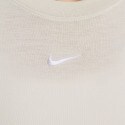 Nike Sportswear Essential Γυναικείο Cropped T-shirt