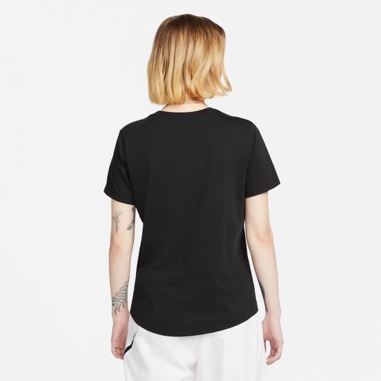 Nike Sportswear Club Essentials Women's T-shirt Black DX7902-010