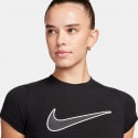 Nike Sportswear Γυναικείο Cropped T-shirt