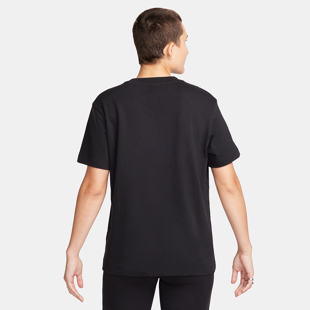 Nike Women's T-shit