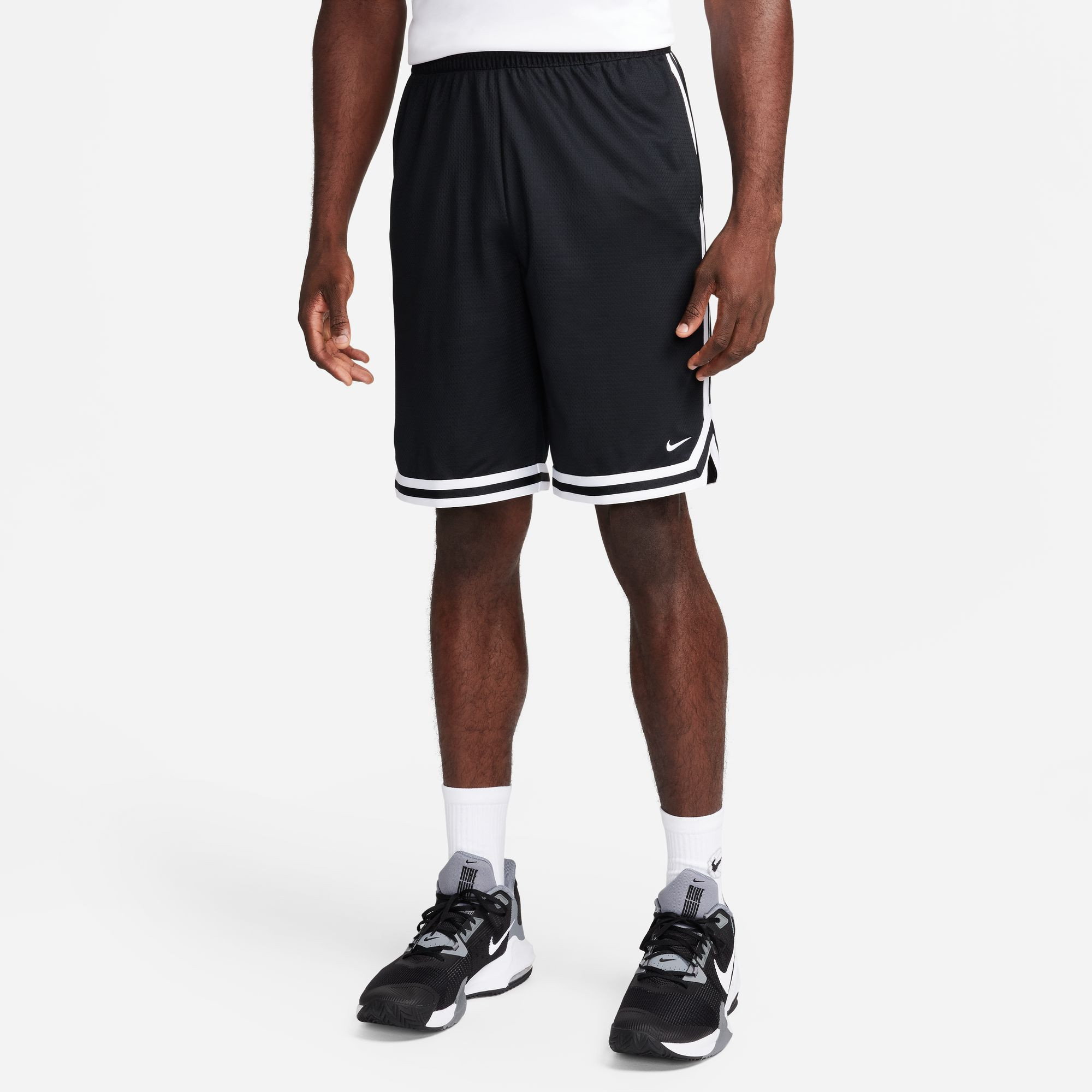 Nike Dri-FIT DNA 10″ Men’s Basketball Shorts