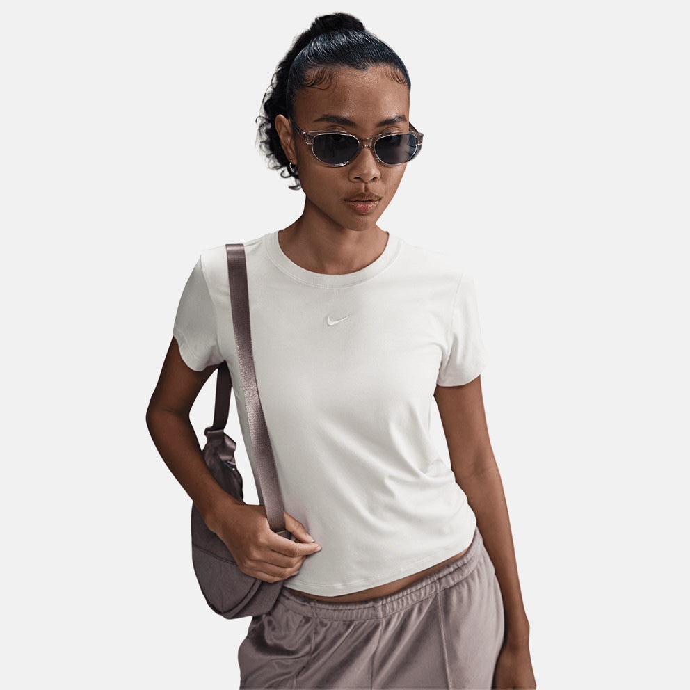 Nike Sportswear Chill Knit Γυναικείο Cropped T-Shirt
